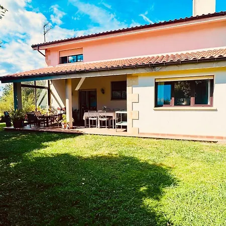 Vakantiehuis Casa Lamadrid 10 Pax A 7 Min De La Playa Oyambre
