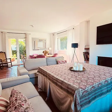 Casa Lamadrid 10 Pax A 7 Min De La Playa Oyambre Vakantiehuis
