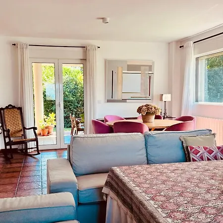 Casa Lamadrid 10 Pax A 7 Min De La Playa Oyambre Vakantiehuis *