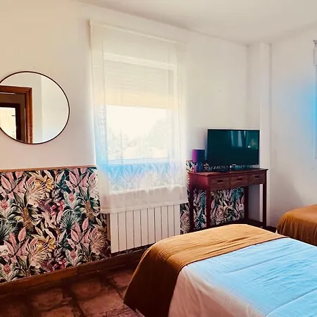 Casa Lamadrid 10 Pax A 7 Min De La Playa Oyambre Vakantiehuis *